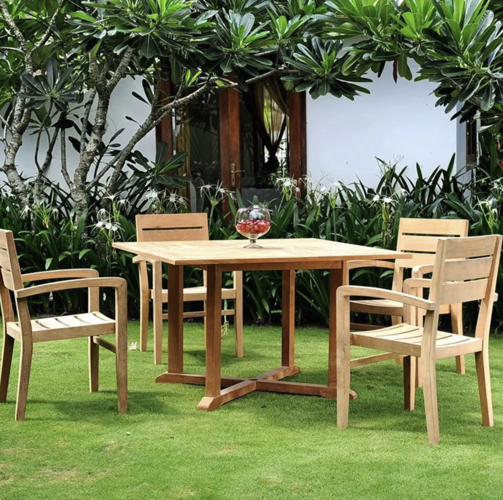 Venice Bistro Dining Set in Teak