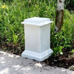 Vendi Pedestal