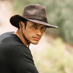 Boondock Outback Hat on model
