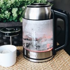 Temperature Control Tea Kettle with Steeper