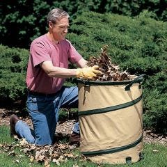 Collapsible Hard Shell Base Lawn Container (30 gallon)