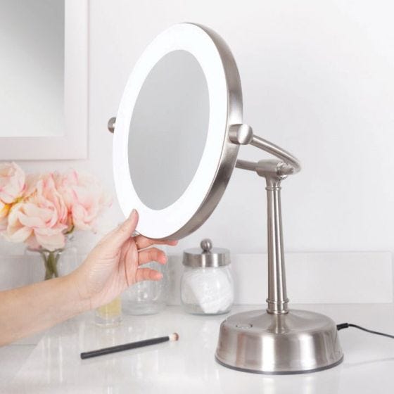 10X Magnification Lighted Mirror