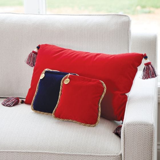 lumbar pillow with mini pillows