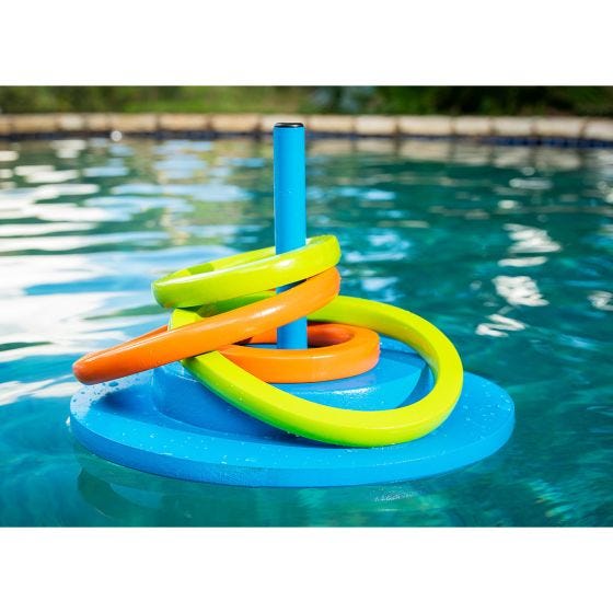 ring toss pool game scene image