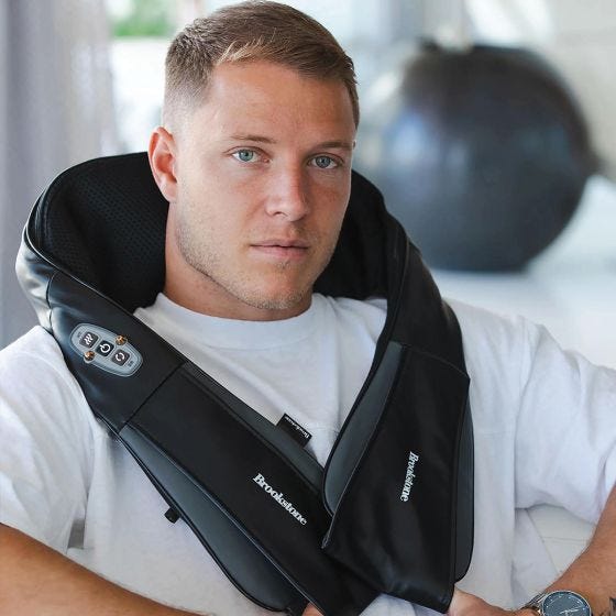 model using neck and shoulder massager